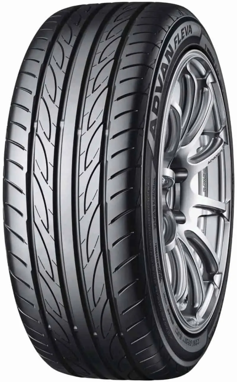 225/35R17 86Y Yokohama S.drive AS01