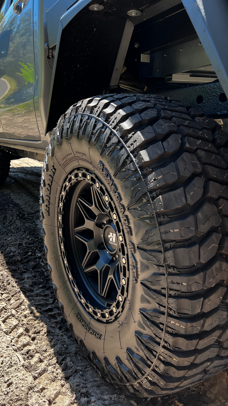 265/75R16 119/116Q Radar Renegade R/T+LT POR M+S 4Χ4 - Image 3